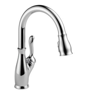 Delta 9178-DST Leland 14 7/8" Single Handle Pull-Down Kitchen Faucet with ShieldSpray Technology in Chrome