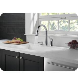 Delta 16970 Kate Single Handle Pull-Down Kitchen Faucet with Soap Dispenser