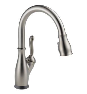 Delta Leland® 9178T-SP-DST Single Handle Pull-Down Kitchen Faucet with Touch2O® and ShieldSpray® Technologies Three Hole Deck Mount in Spotshield Stainless