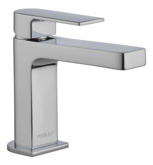 Peerless Xander® P1519LF-LPU Single Handle Bathroom Less P/U Three Hole Deck Mount in Chrome